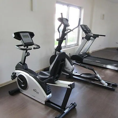 Tropical Gardens 2 Bed 2nd Floor سيدي